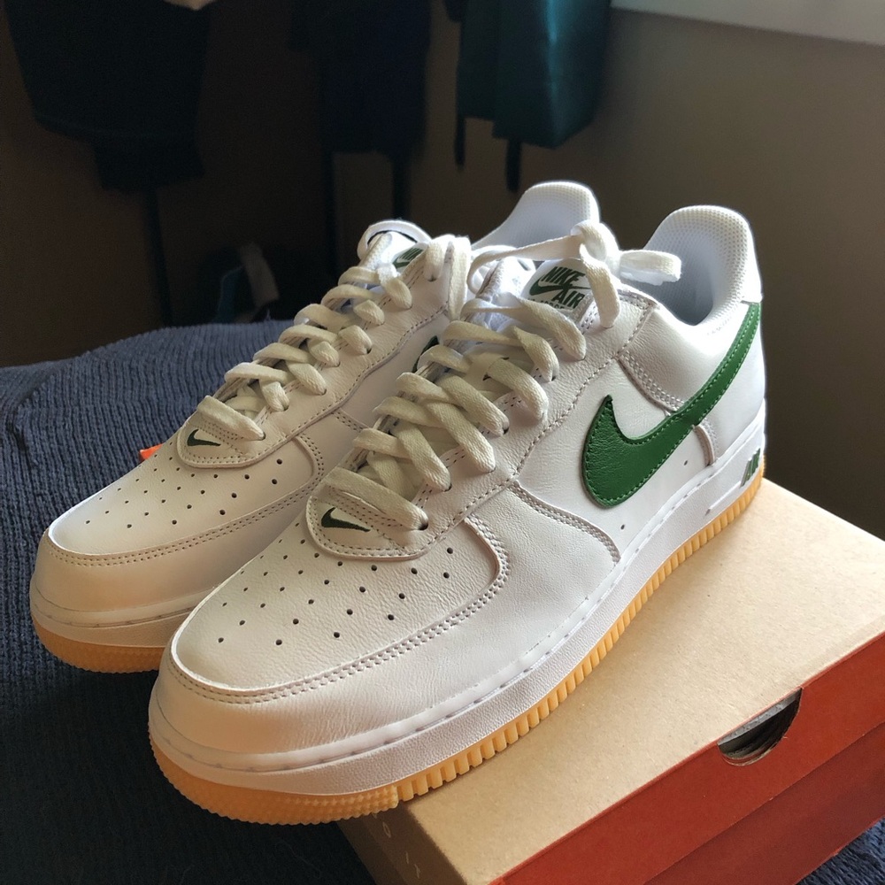 Nike Air Force 1 Low Retro QS